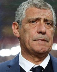 半岛体育官网-桑托斯：葡萄牙队非夺冠热门但是候选人 不担忧C罗