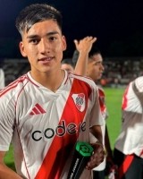 阿斯：巴萨关注18岁河床新星苏比亚布雷，阿森纳、切尔西也有意