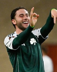 半岛体育入口-帕纳辛奈科斯队卡拉布里亚或压哨重返意甲|希腊|转会|意甲联赛|戴维·卡拉布里亚|ac米兰_新浪体育_新浪新闻