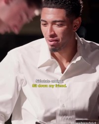 半岛体育入口-巴尔韦德社媒晒与贝林厄姆合拍的广告，宣传迪拜旅游