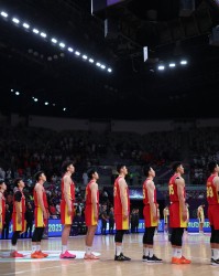 余嘉豪：这届亚洲杯男篮私交很好&amp;很团结 12个人都明白自己的定位