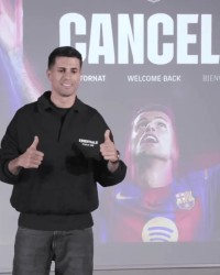 半岛体育官网-坎塞洛：我来这里帮助球队赢得冠军；在诺坎普踢球可能会哭