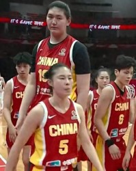 半岛体育登录-中国女篮86-76第二胜！数据一目了然，不是张子宇，最大功臣是她